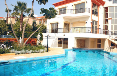 Similar image 178309