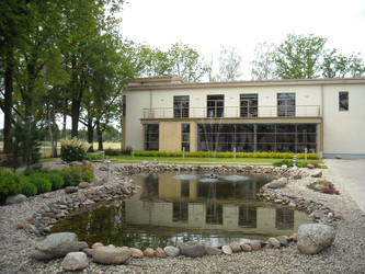 Similar image 191136