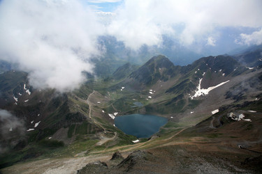 Similar image 208018