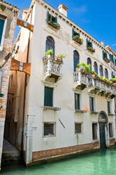 Similar image 209810