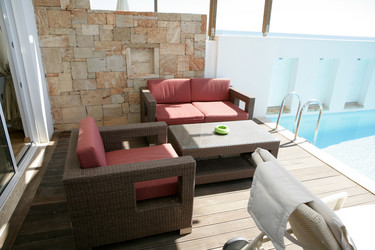 Similar image 213153