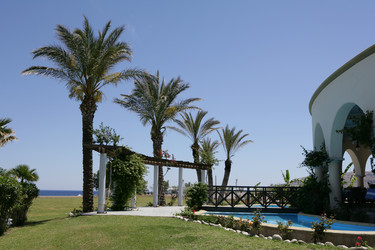 Similar image 214178