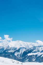 Similar image 240411