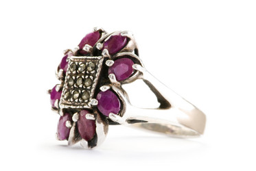 Similar image 272147