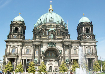 Similar image 279987