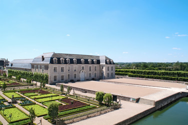 Similar image 280275