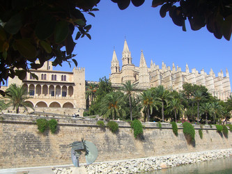 Similar image 281046