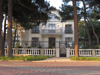 Similar image 286124