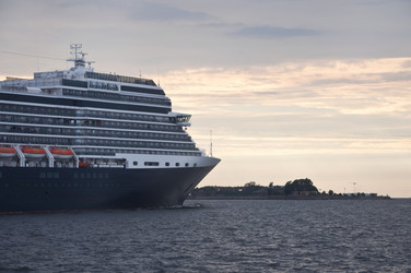 Similar image 329792