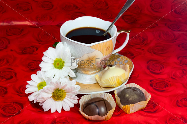 чашка кофе и цветы картинки