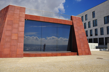 Similar image 355377