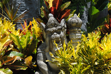 Similar image 378751