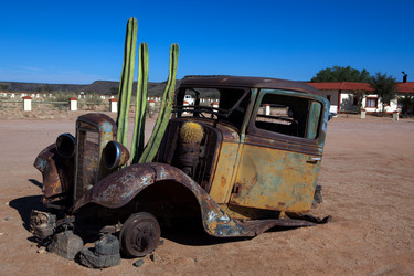 Similar image 403518