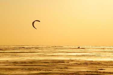 Similar image 404996