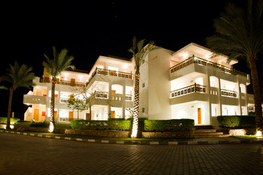 Similar image 413139