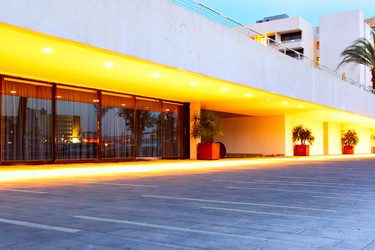 Similar image 462120