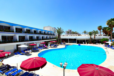 Similar image 462371