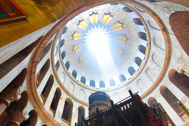 Similar image 462378