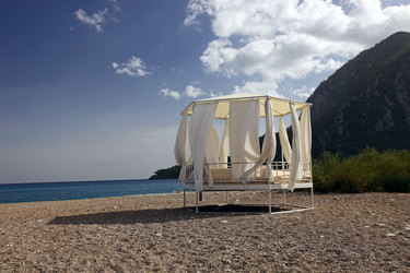 Similar image 482354