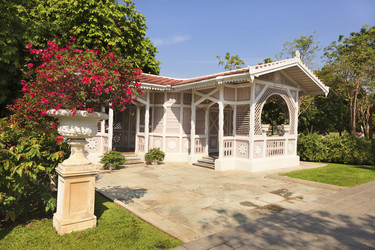 Similar image 489875