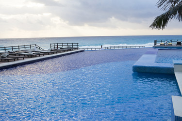 Similar image 495415