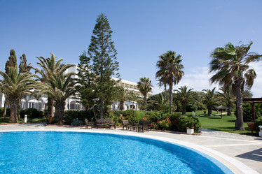 Similar image 519047