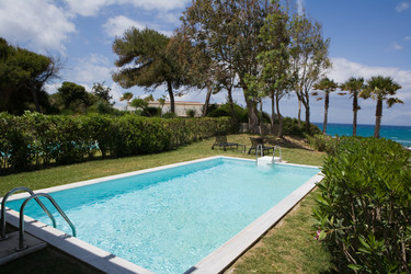 Similar image 519858