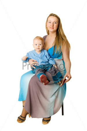 Рисунок мама с ребенком на руках карандашом (39 фото) » Рисунки для срисовки и не только