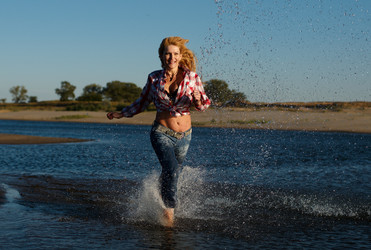 Similar image 548997