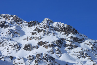 Similar image 552472