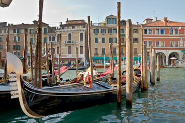 Similar image 558704