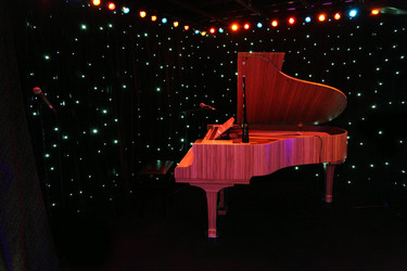 Similar image 585965