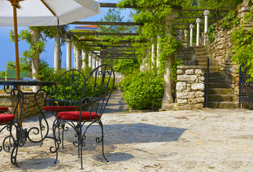 Similar image 586373