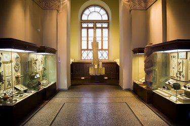 Similar image 587455