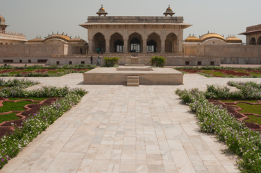 Similar image 597820