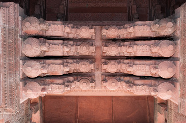 Similar image 600215