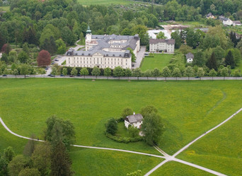 Similar image 600896