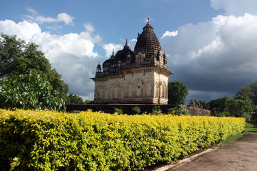 Similar image 613556