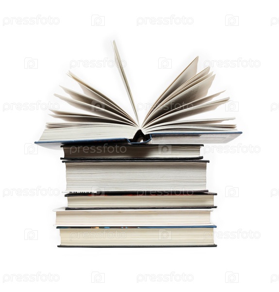 Фотография на тему Открытая книга лежит на стопке книг | PressFoto