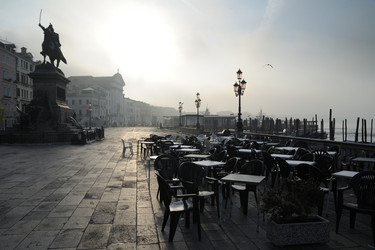 Similar image 663166