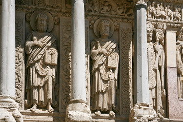 Similar image 684228