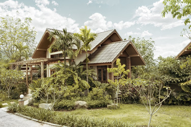 Similar image 695874