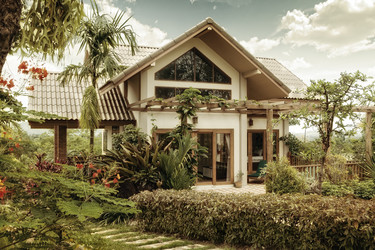 Similar image 698244