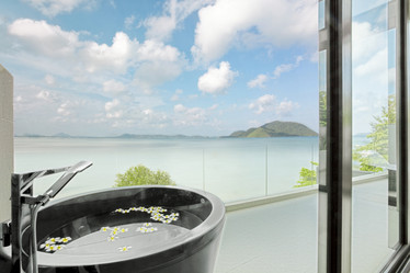 Similar image 698279