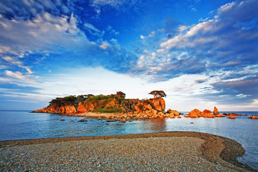 Similar image 712849