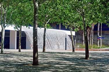 Similar image 715615