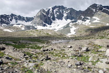 Similar image 732840