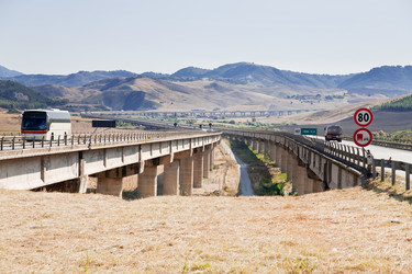 Similar image 776338