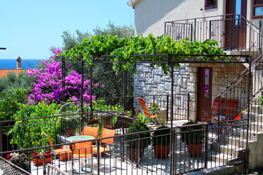 Similar image 807762