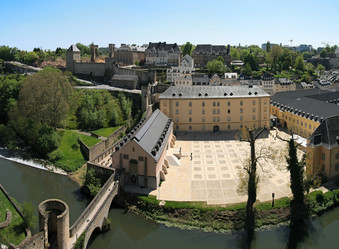 Similar image 824811